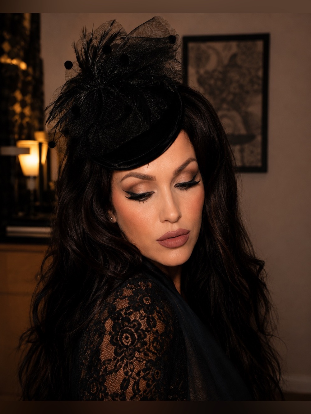 Vintage Betmar Black Velvet Fascinator Pillbox Hat Gothic Coquette Noir 🖤